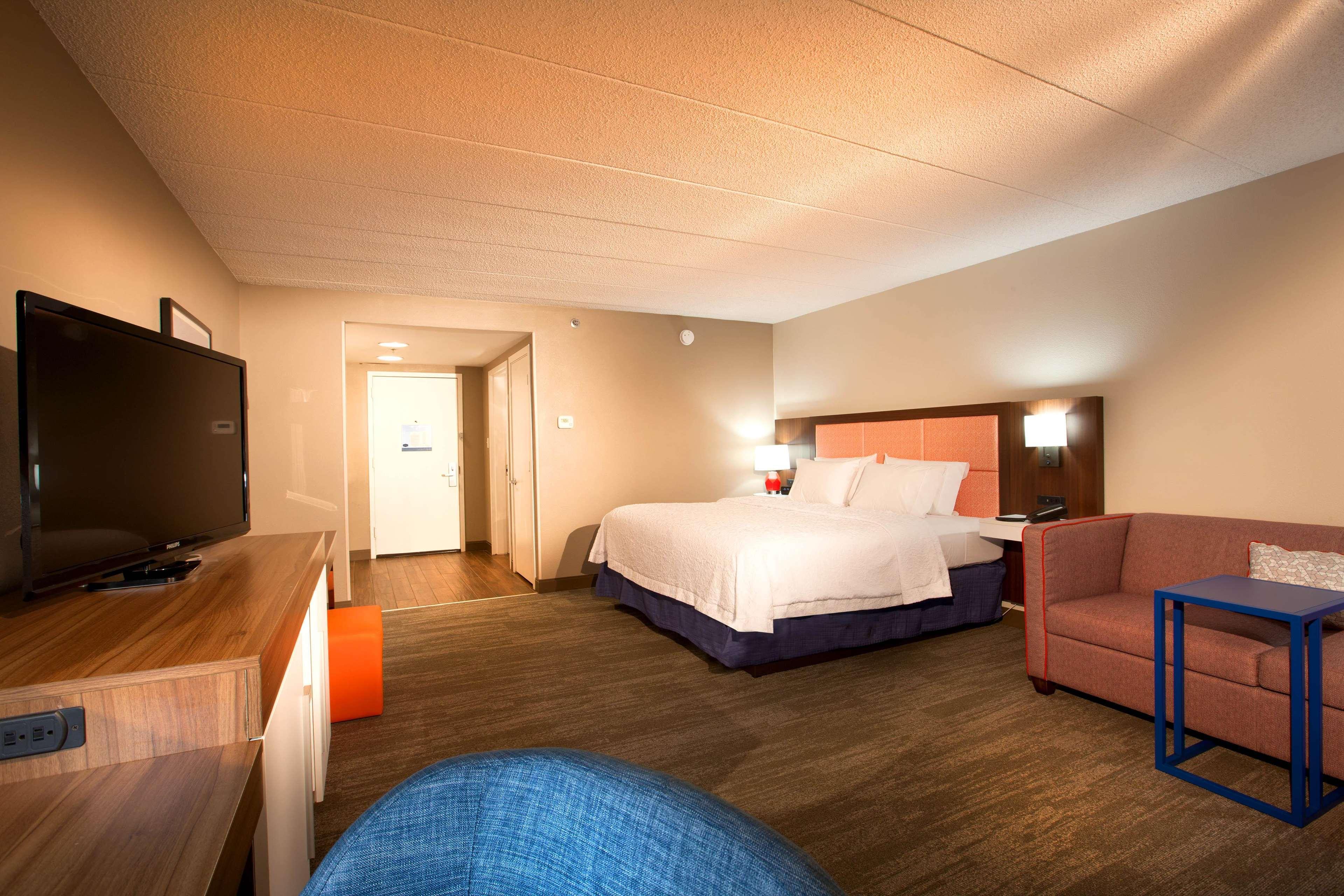 Hampton Inn Pennsville Bagian luar foto