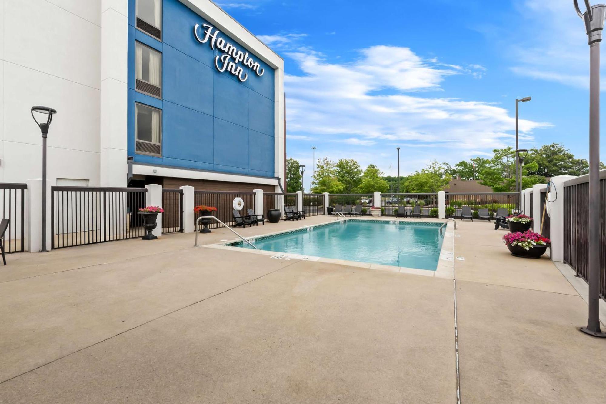Hampton Inn Pennsville Bagian luar foto
